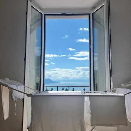 Daire Above With Views Of The And The Alps *